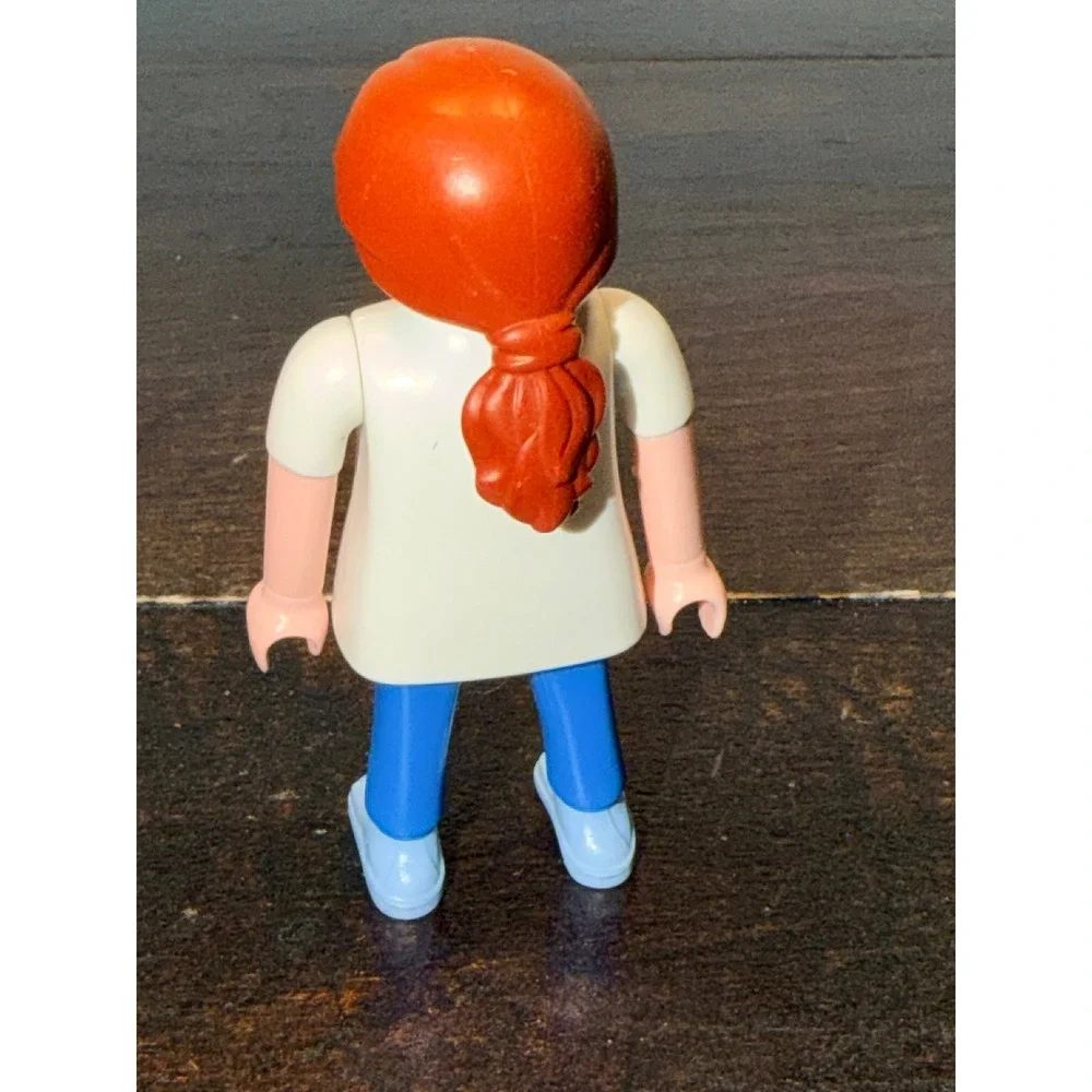 Playmobil Female Figure‎ Brown Hair Polka Dot Shirt Blue Pants Vintage Toy
